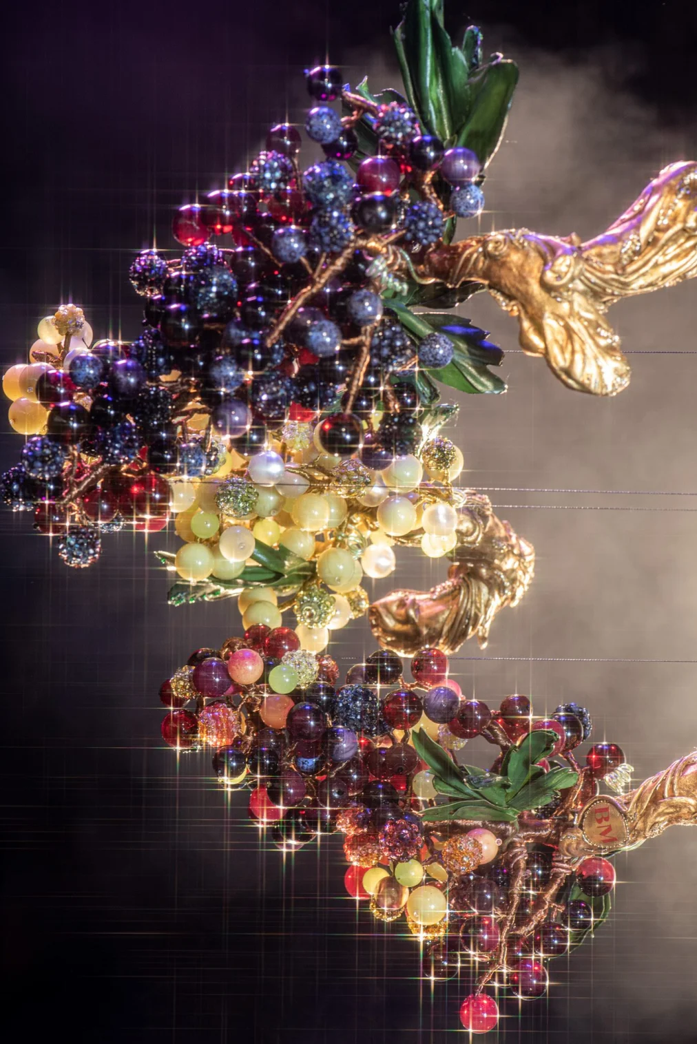 Moët & Chandon Haute Couture embroidery jewels champagne